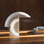 Elios Resin Table Lamp – Sculptural LED Table Light for Modern Interiors