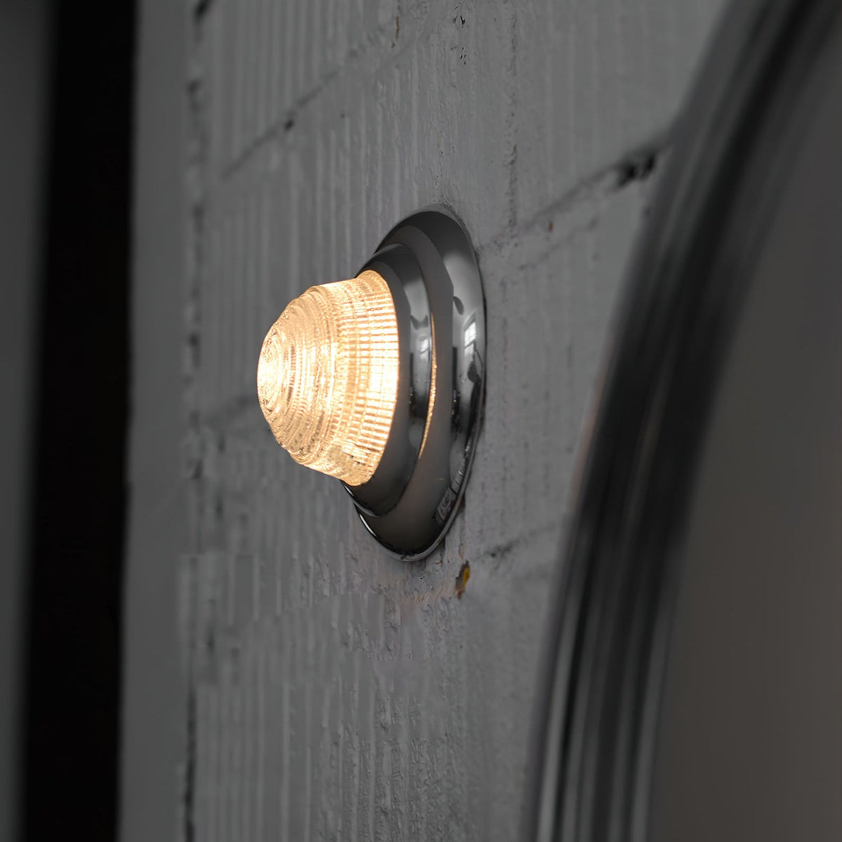 elmas-wall-lamp