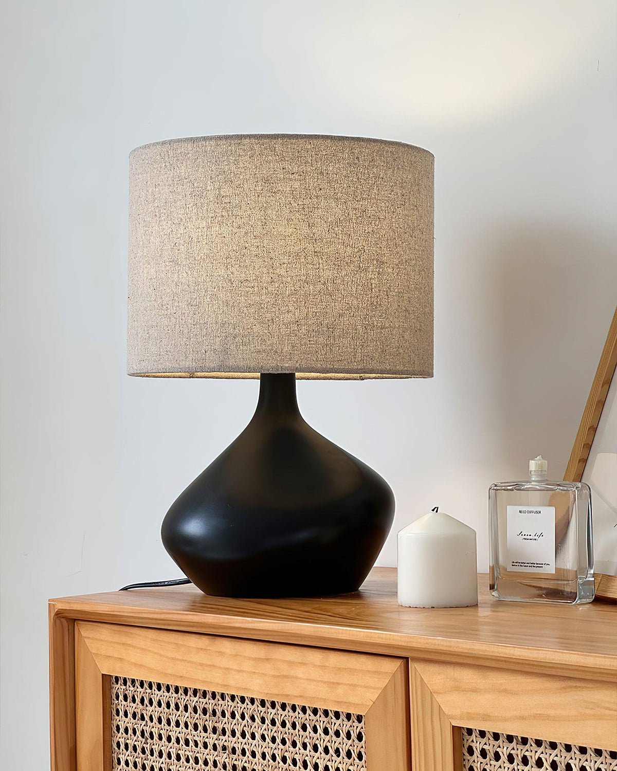 ember-vase-table-lamp