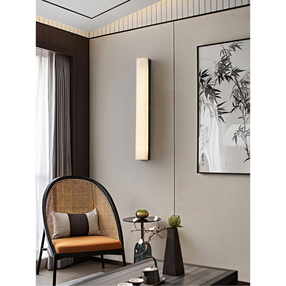 emerson-alabaster-wall-lamp