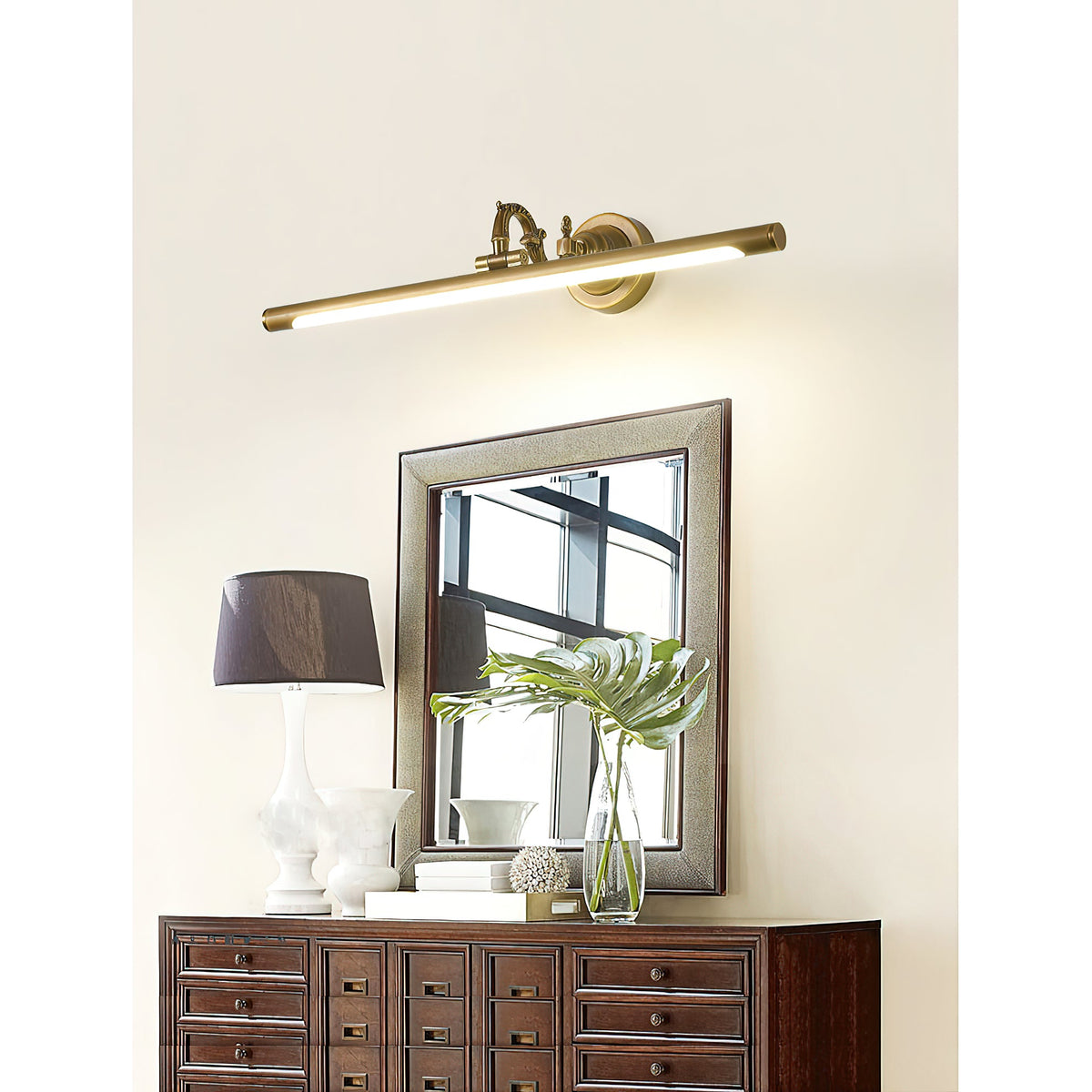 emery-picture-wall-lamp