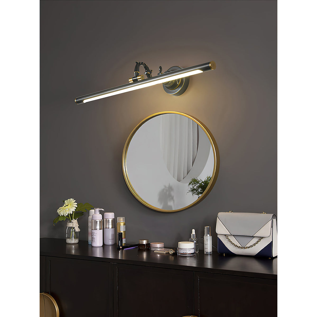 emery-picture-wall-lamp