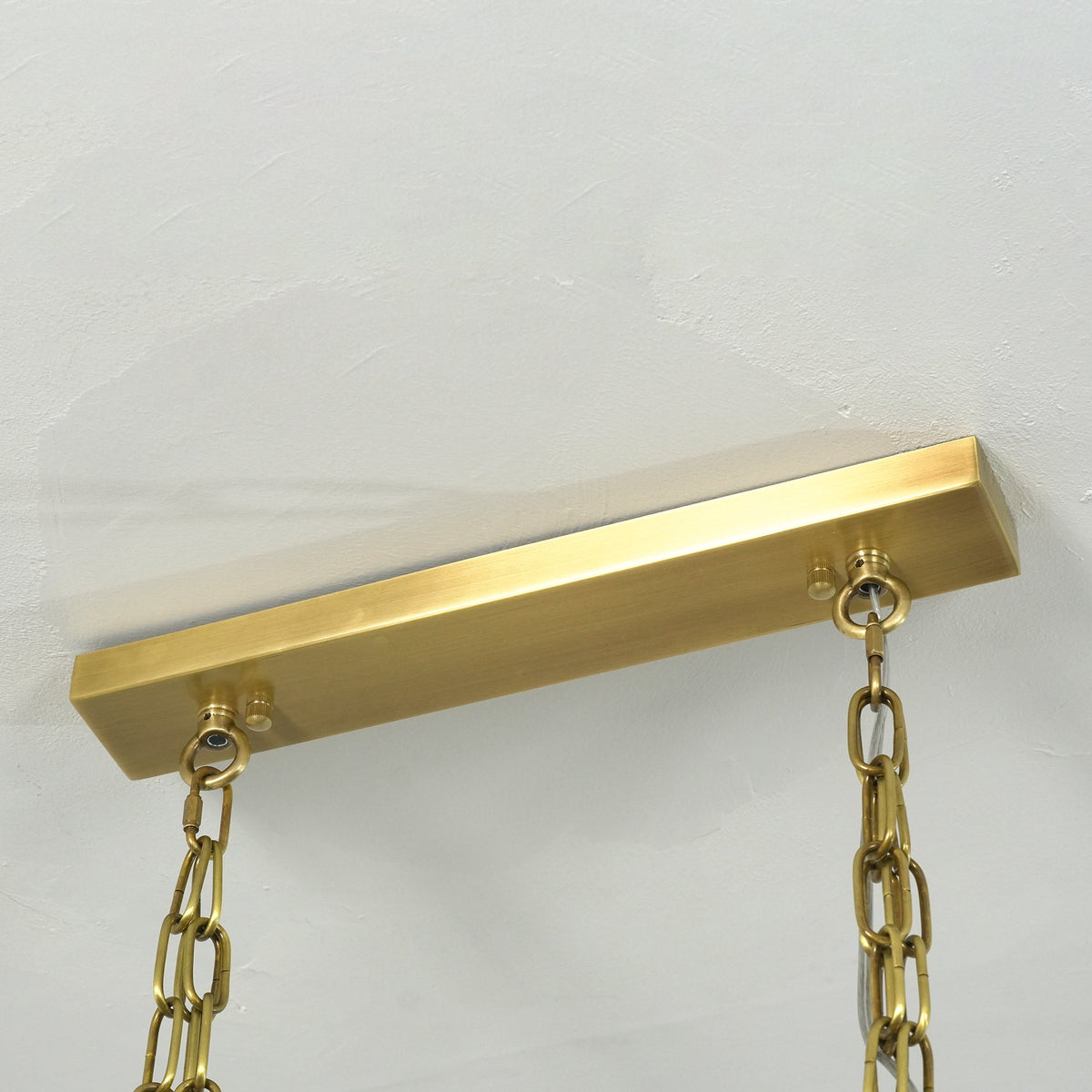 emily-linear-chandelier