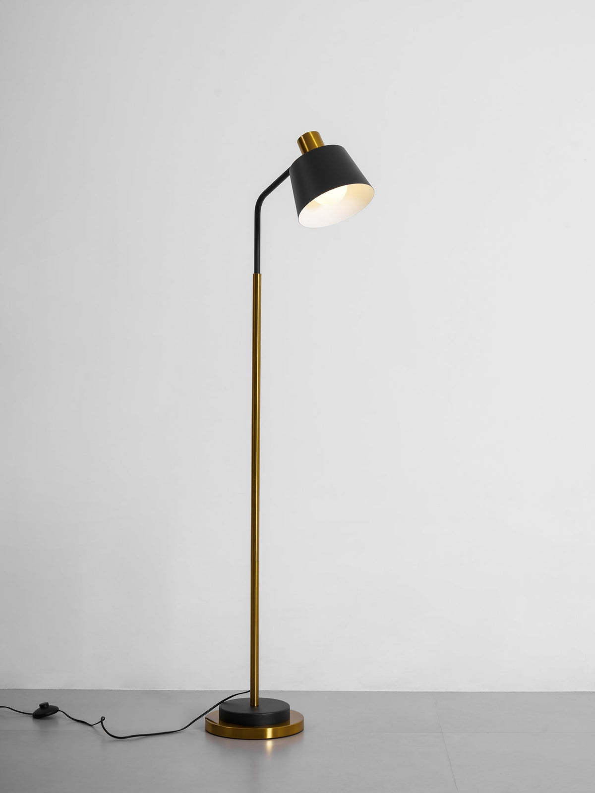 Emmental Floor Lamp – Sculptural Mid-Century Modern Standing Light