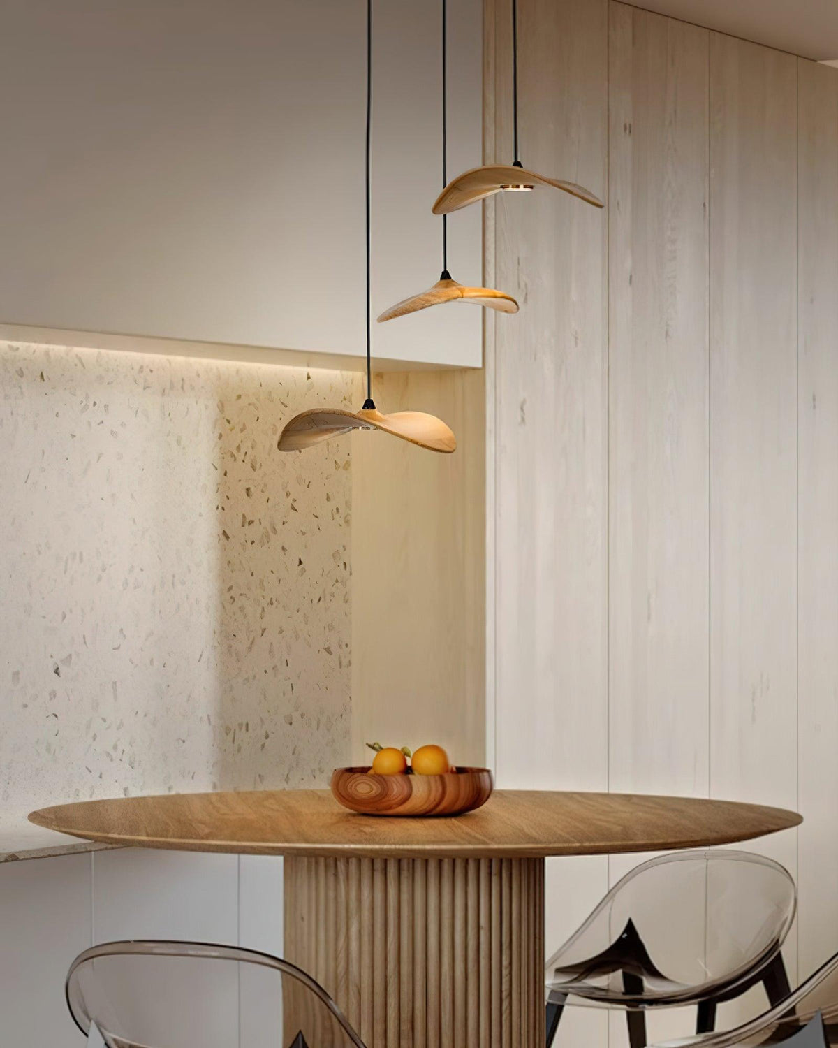 empty-leaf-chandelier