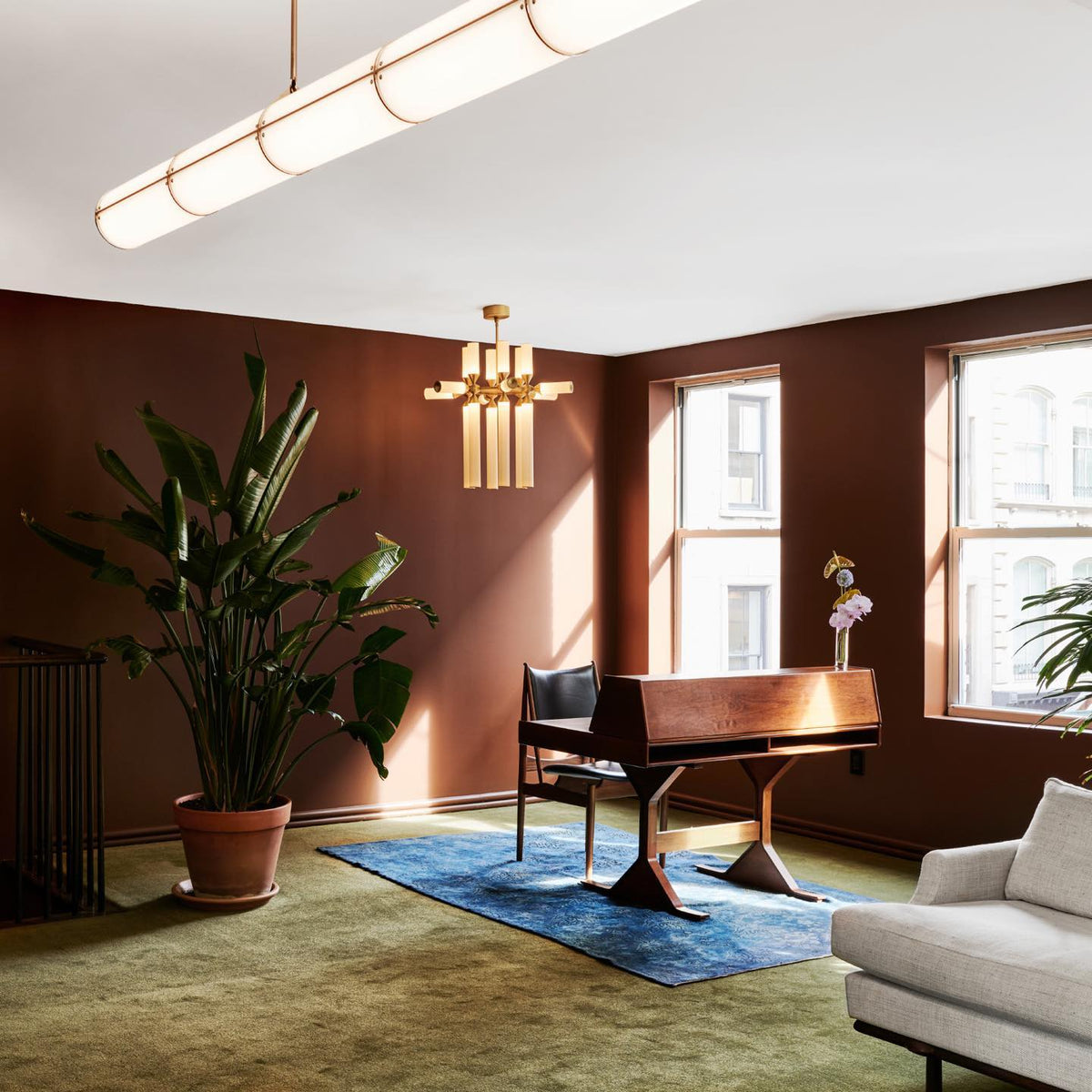 Cylindrical Endless Pendant Light