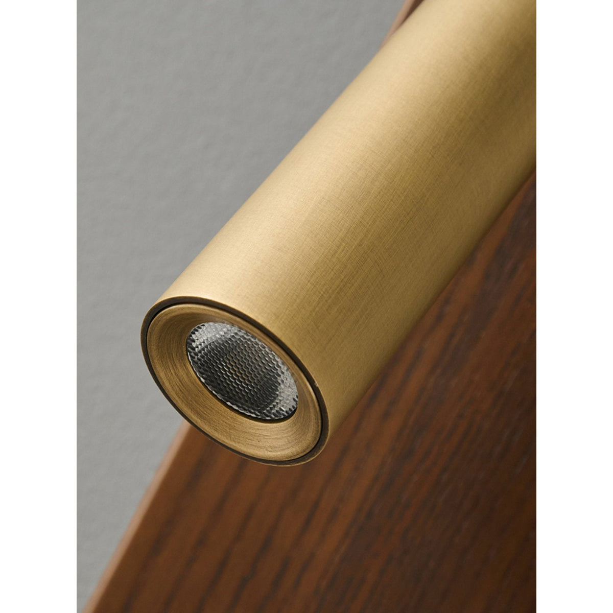 enna-surface-wall-lamp