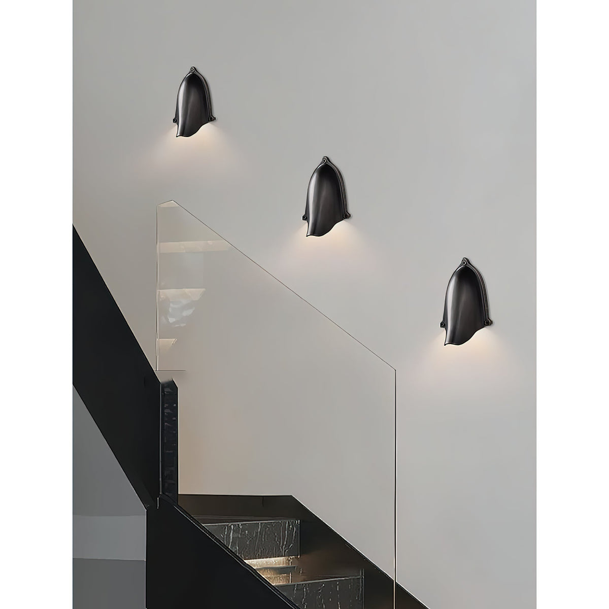 enoki-wall-lamp