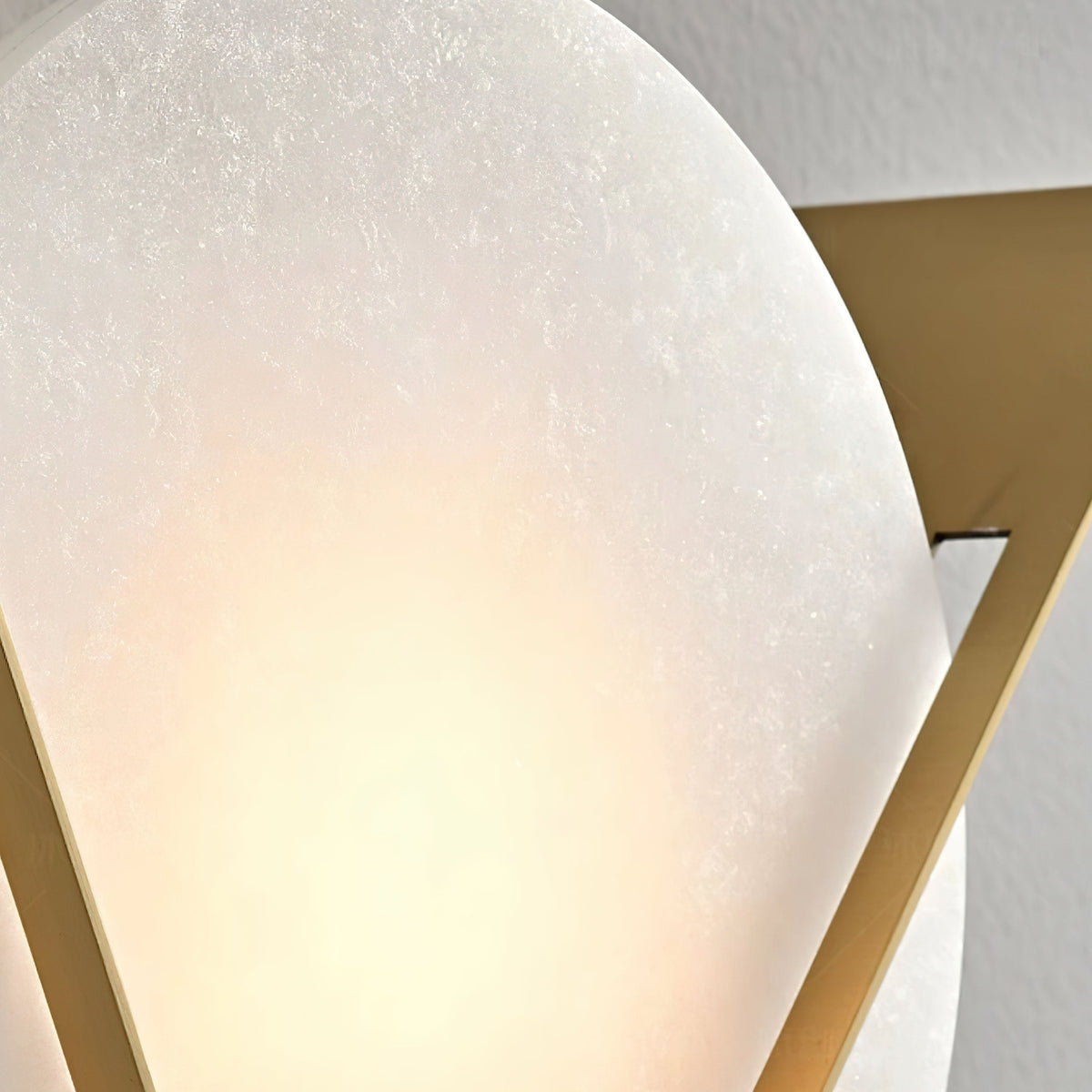 enzo-alabaster-wall-light