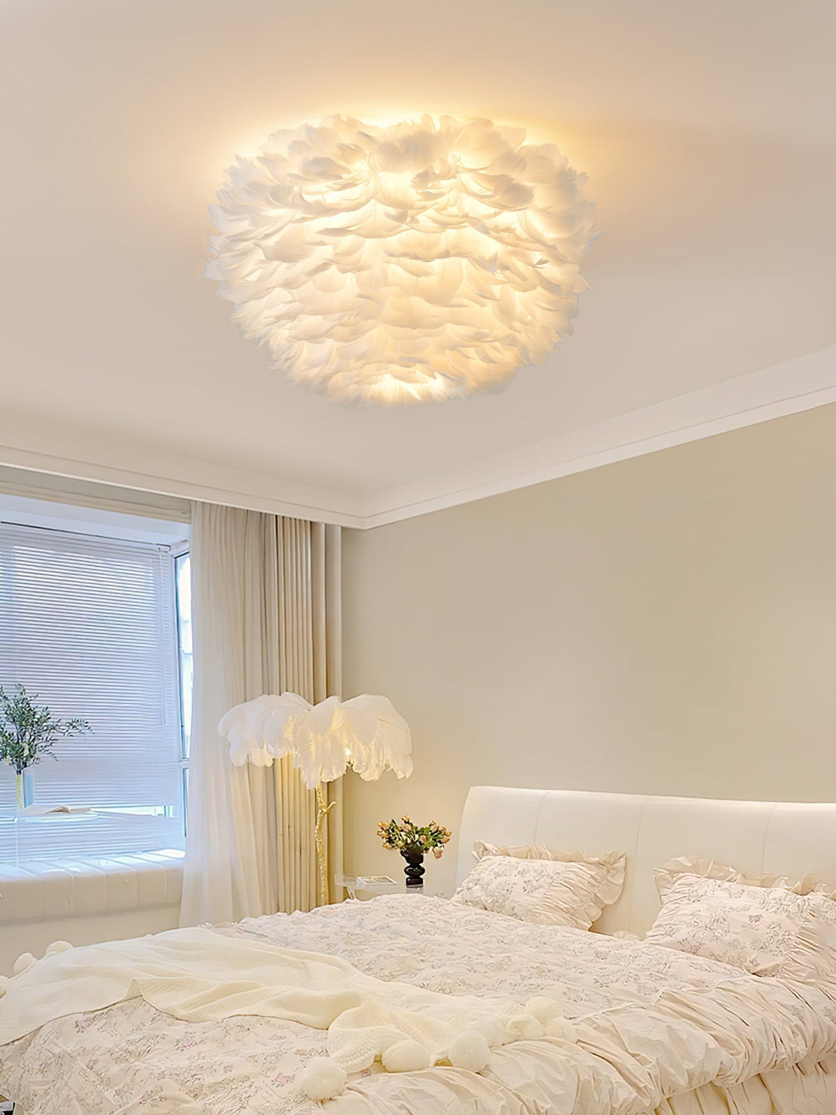 Eos Ceiling Lamp