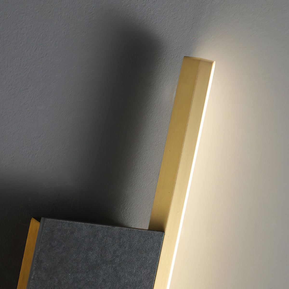 essence-almost-wall-lamp