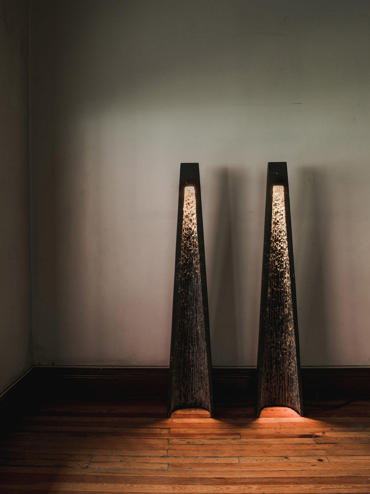 estela-floor-lamp