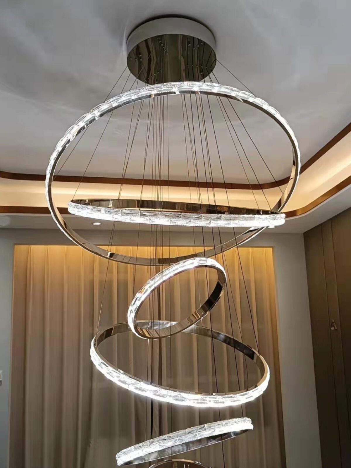 Eternal Star Ring Chandelier