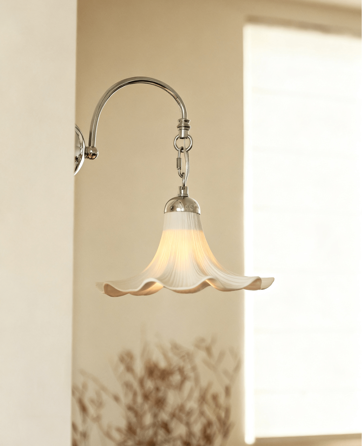 Ethereal Petal Wall Sconce – Modern Ceramic Wall Light for Bedroom & Living Room
