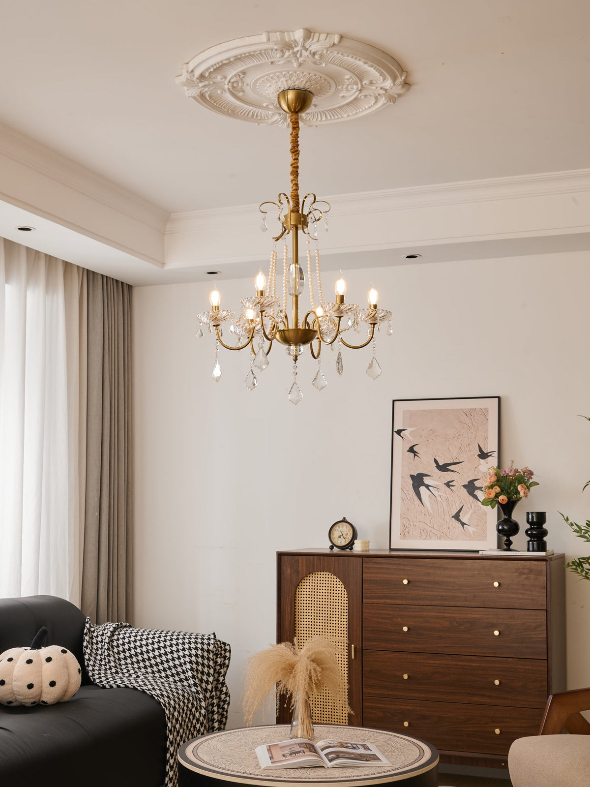 Evaria Crystal Pearl Chandelier – Opalescent Glass & Gold
