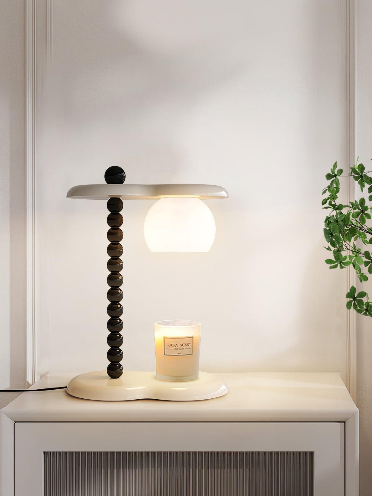 everalda-table-lamp