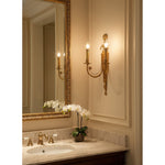 fabienne-wall-lamp