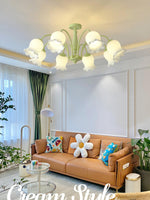 fantasy-lily-chandelier