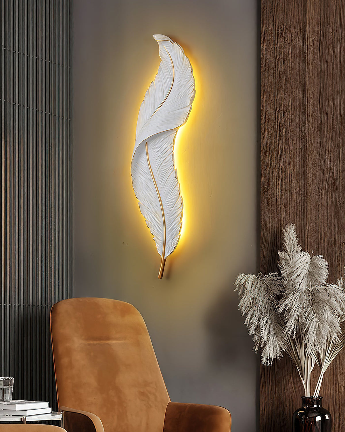 feather-wall-lamp