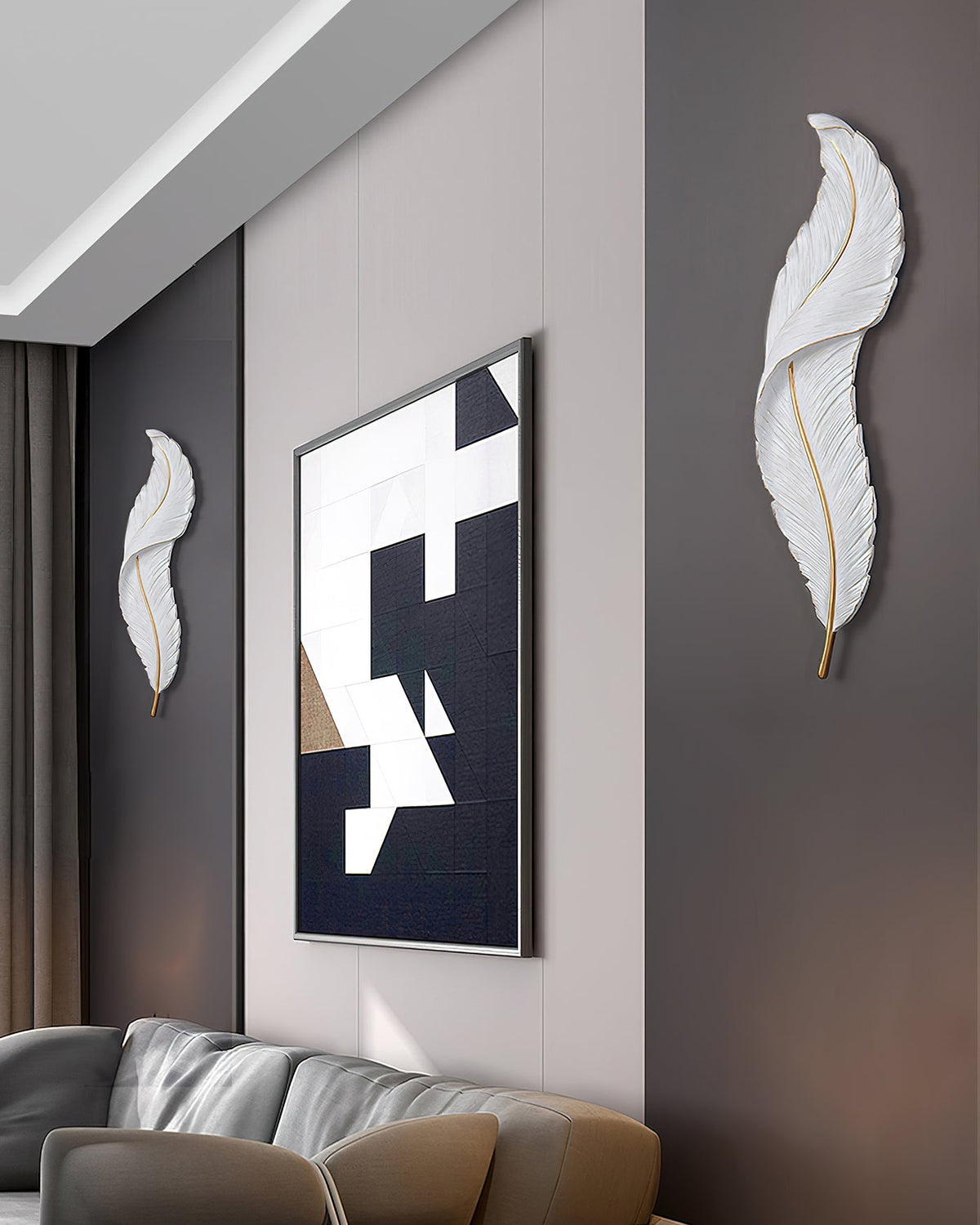 feather-wall-lamp