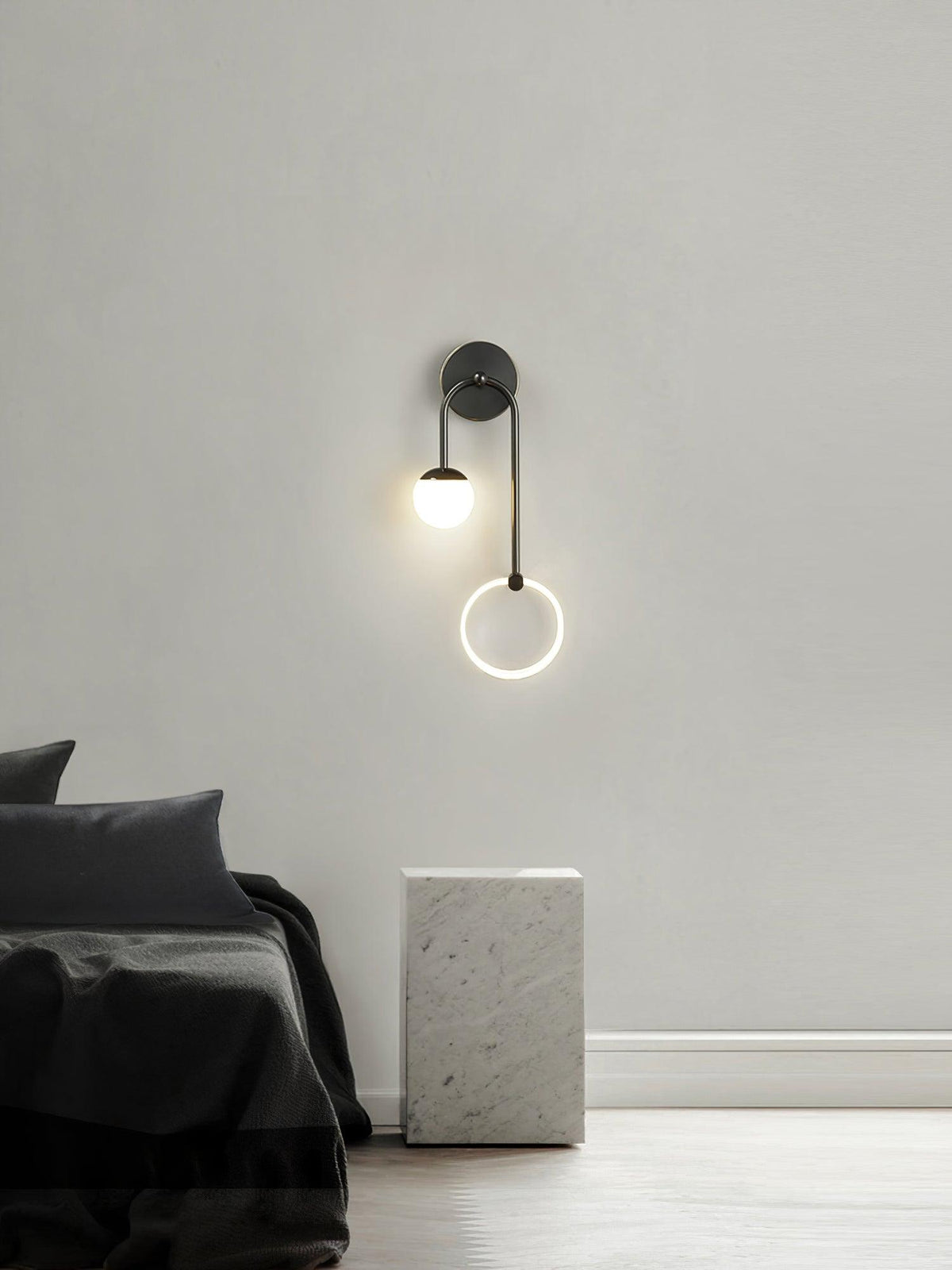 Ferra Led Wall Light