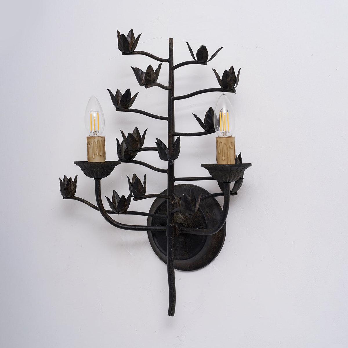 ferroarte-branch-wall-lamp