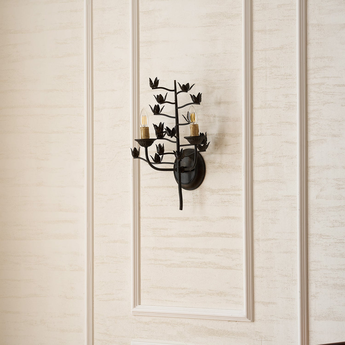 ferroarte-branch-wall-lamp