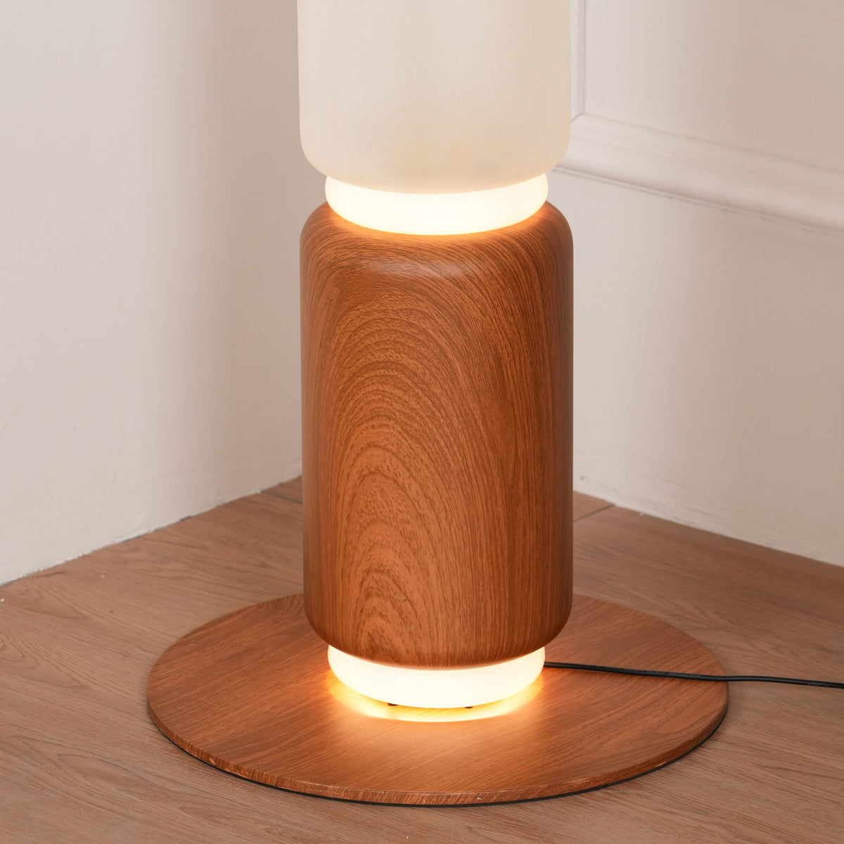 ficupala-floor-lamp
