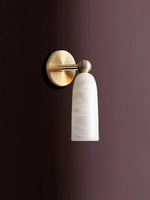 figure-wall-lamp