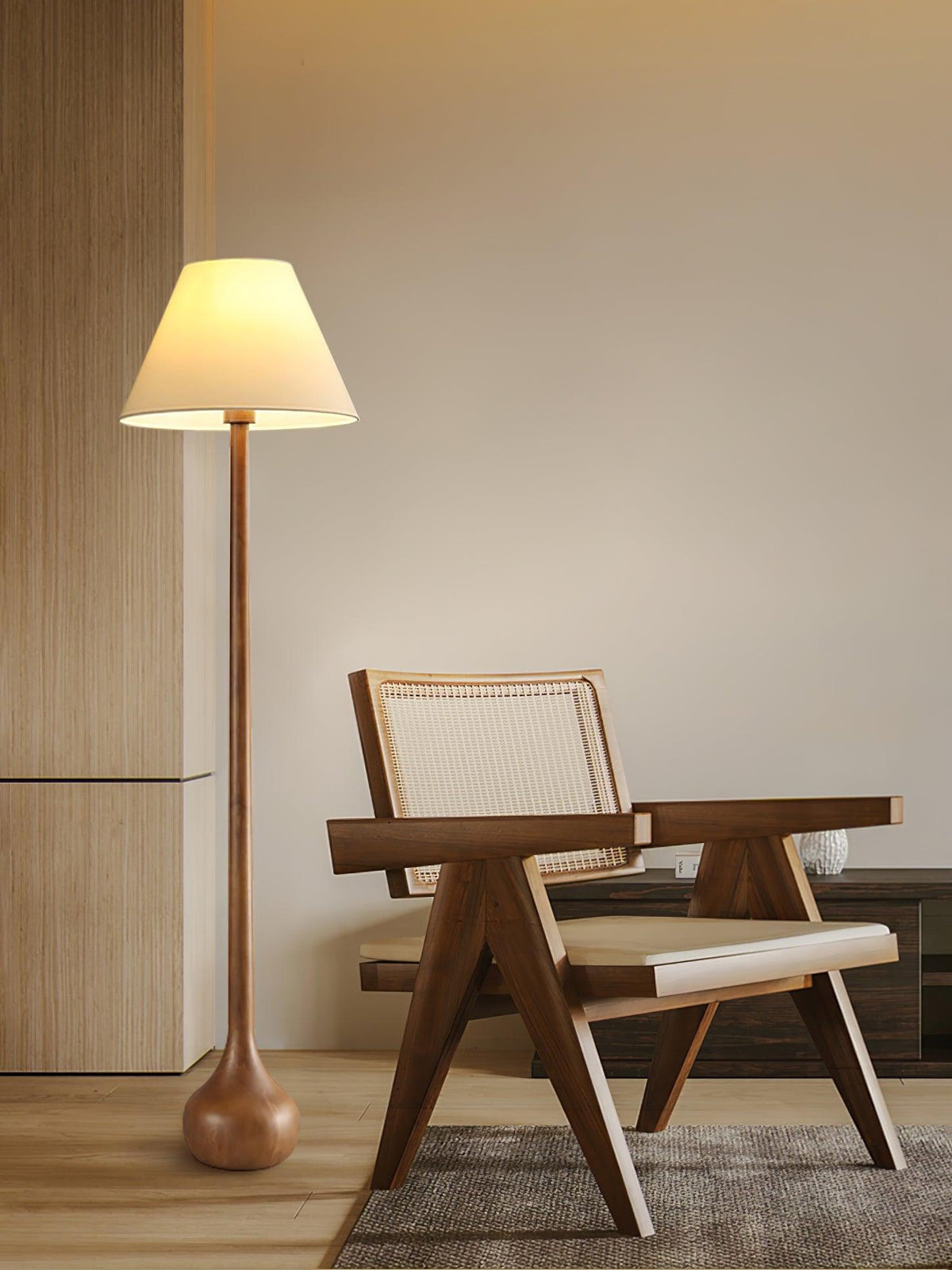 final-strike-floor-lamp