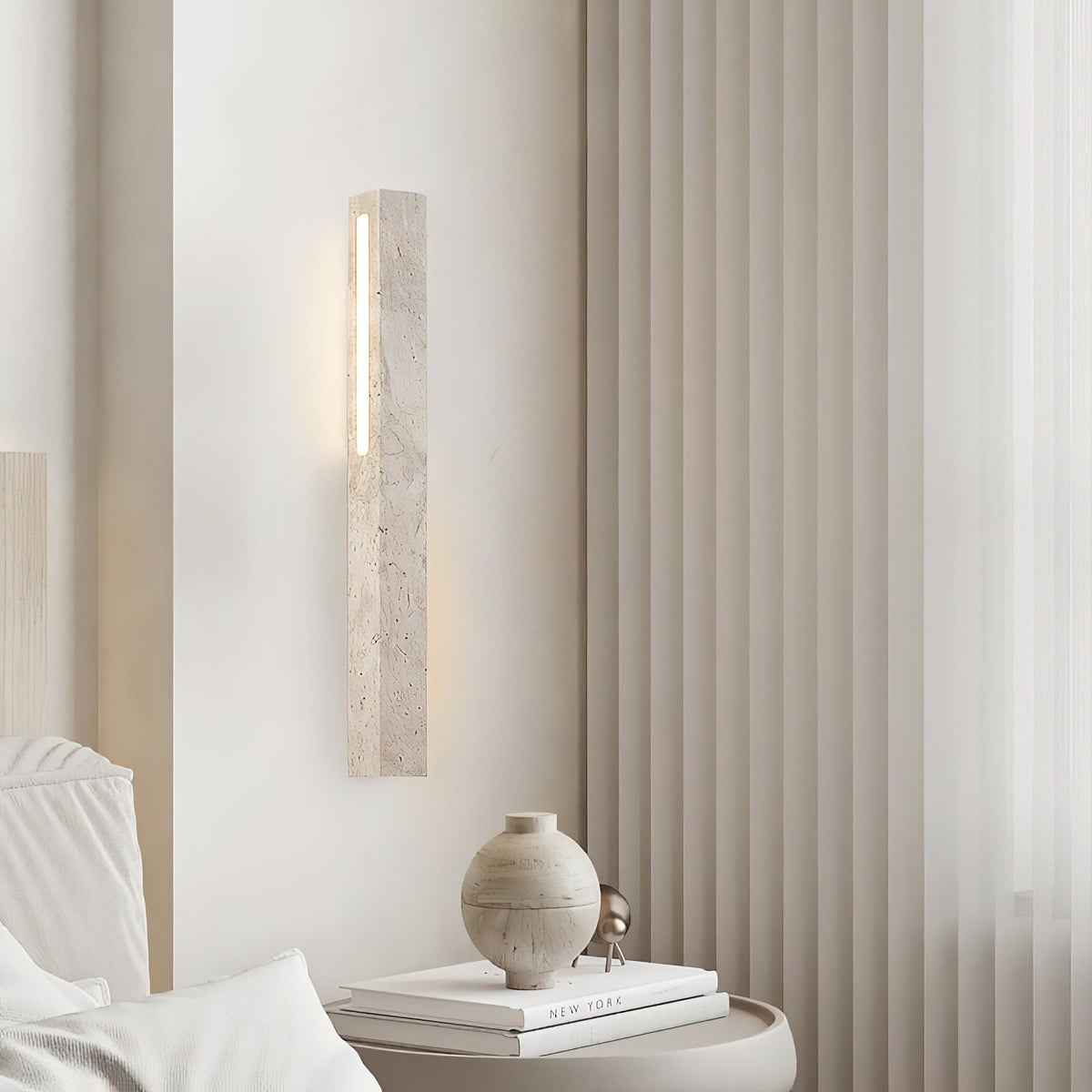 fini-wall-lamp