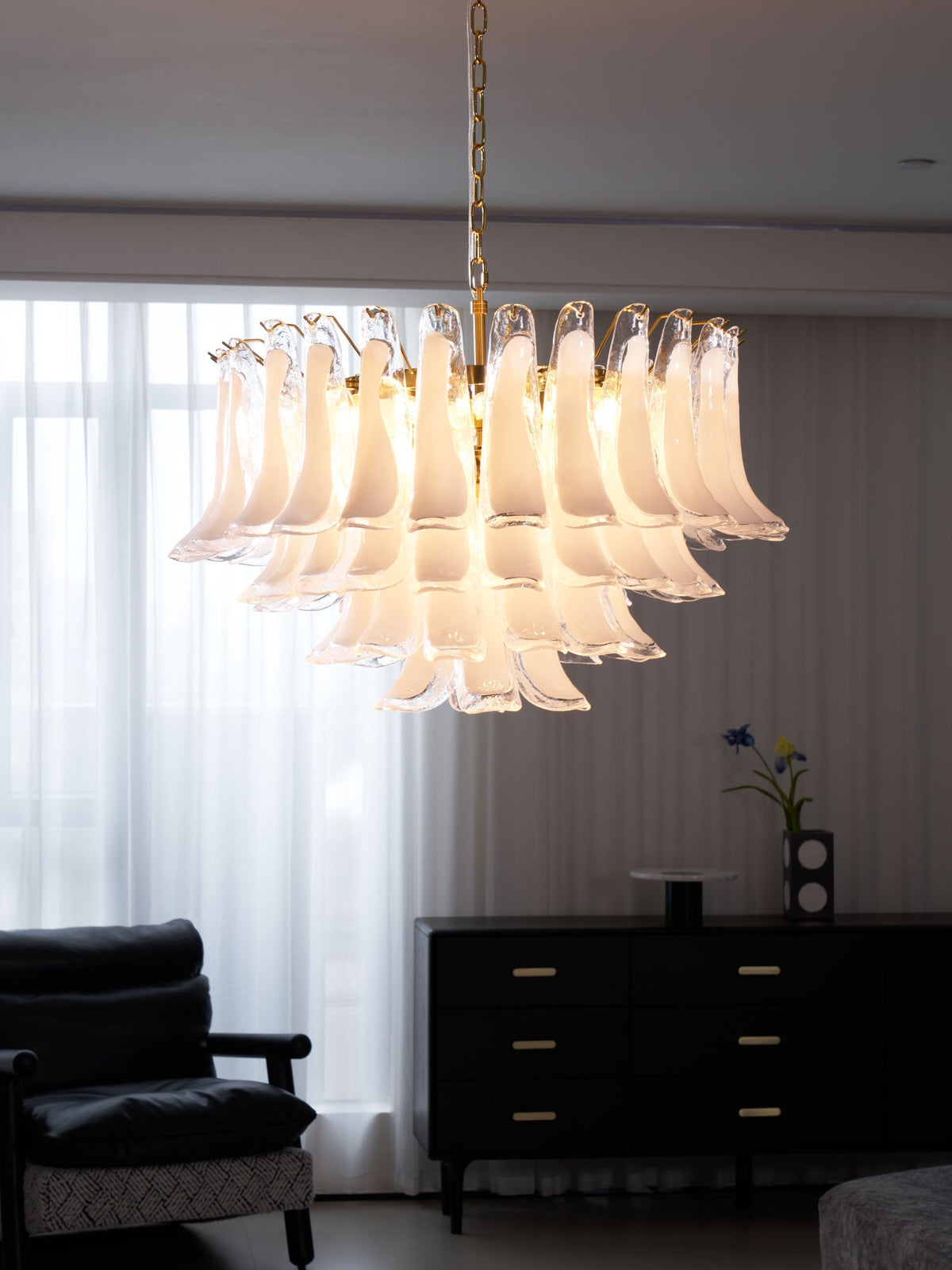 Fiora Pink Glass Chandelier – 17-Light Tiered Murano-Style Pendant for Dining Room & Living Room