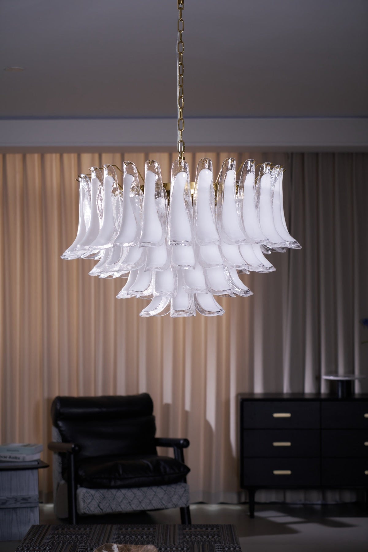 Fiora Pink Glass Chandelier – 17-Light Tiered Murano-Style Pendant for Dining Room & Living Room