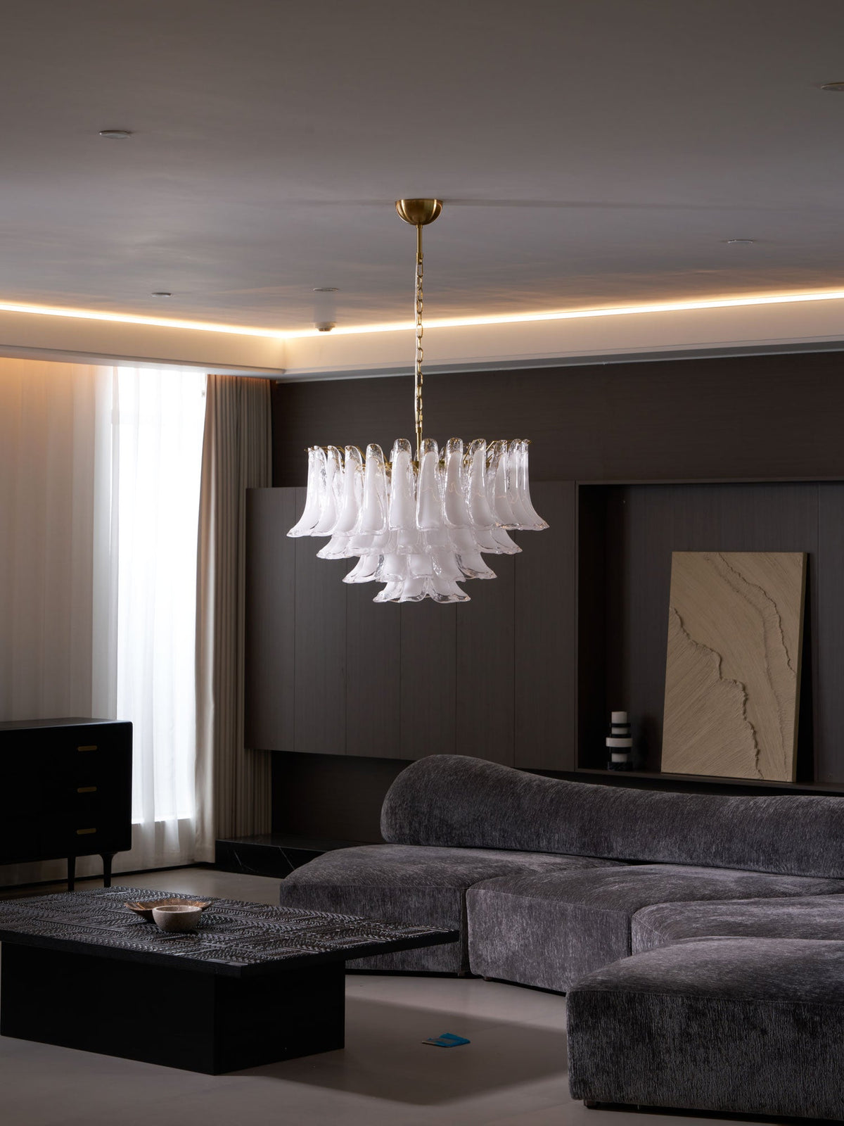 Fiora Pink Glass Chandelier – 17-Light Tiered Murano-Style Pendant for Dining Room & Living Room