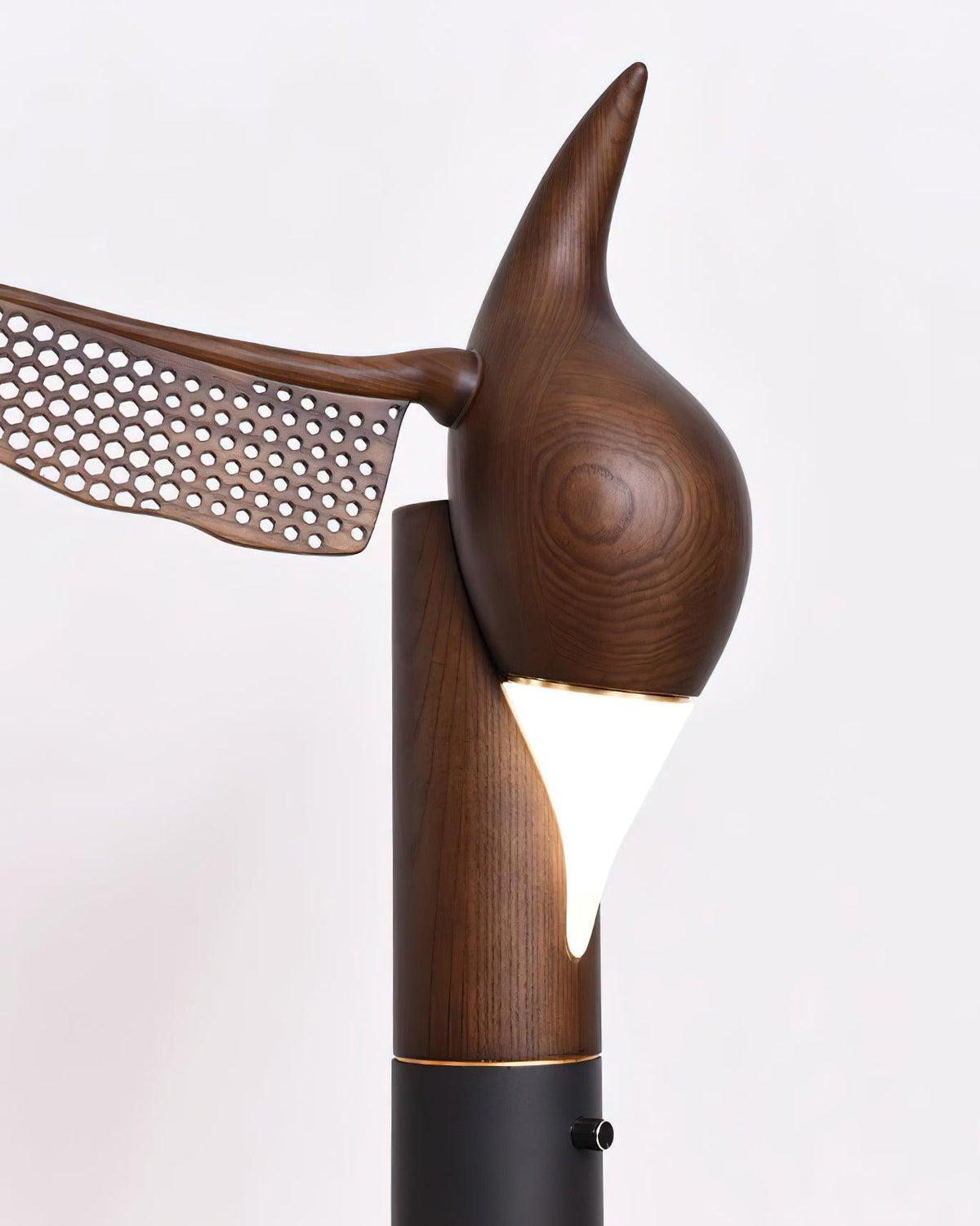 fire-dancer-table-lamp