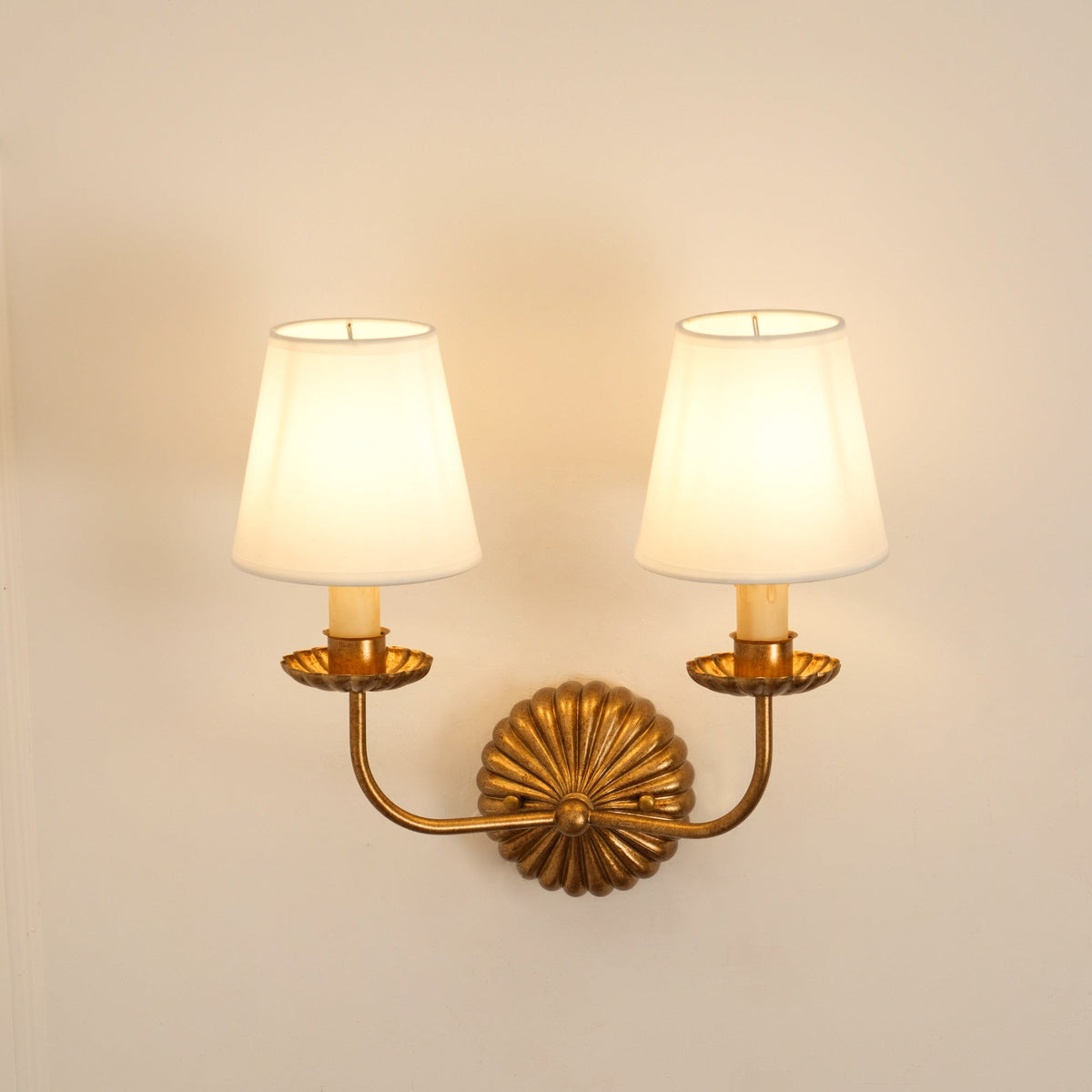 catina-wall-lamp