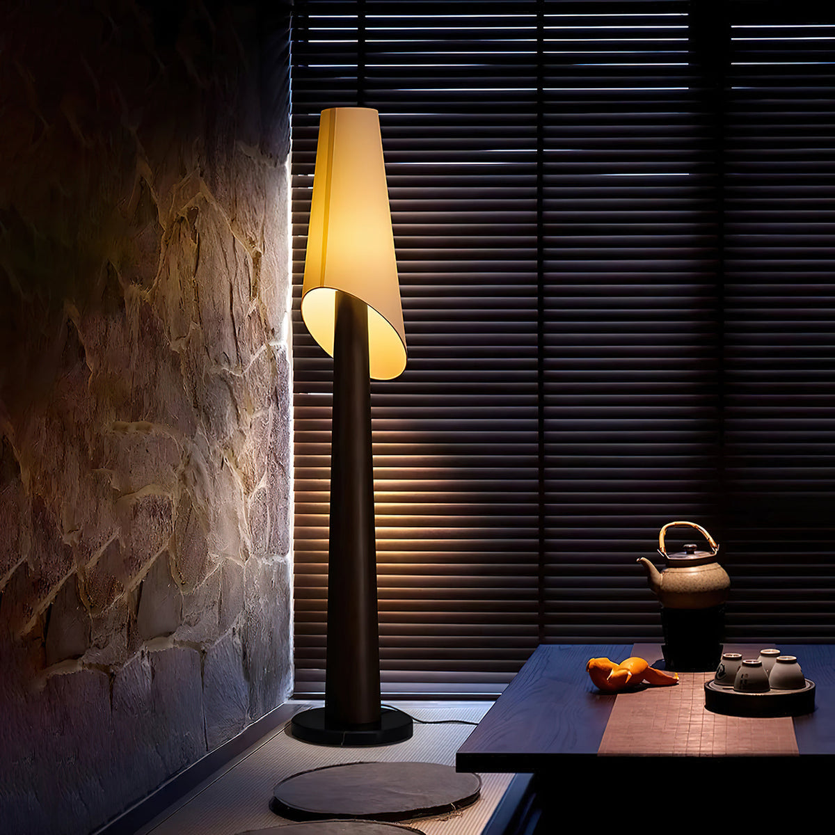 flag-floor-lamp