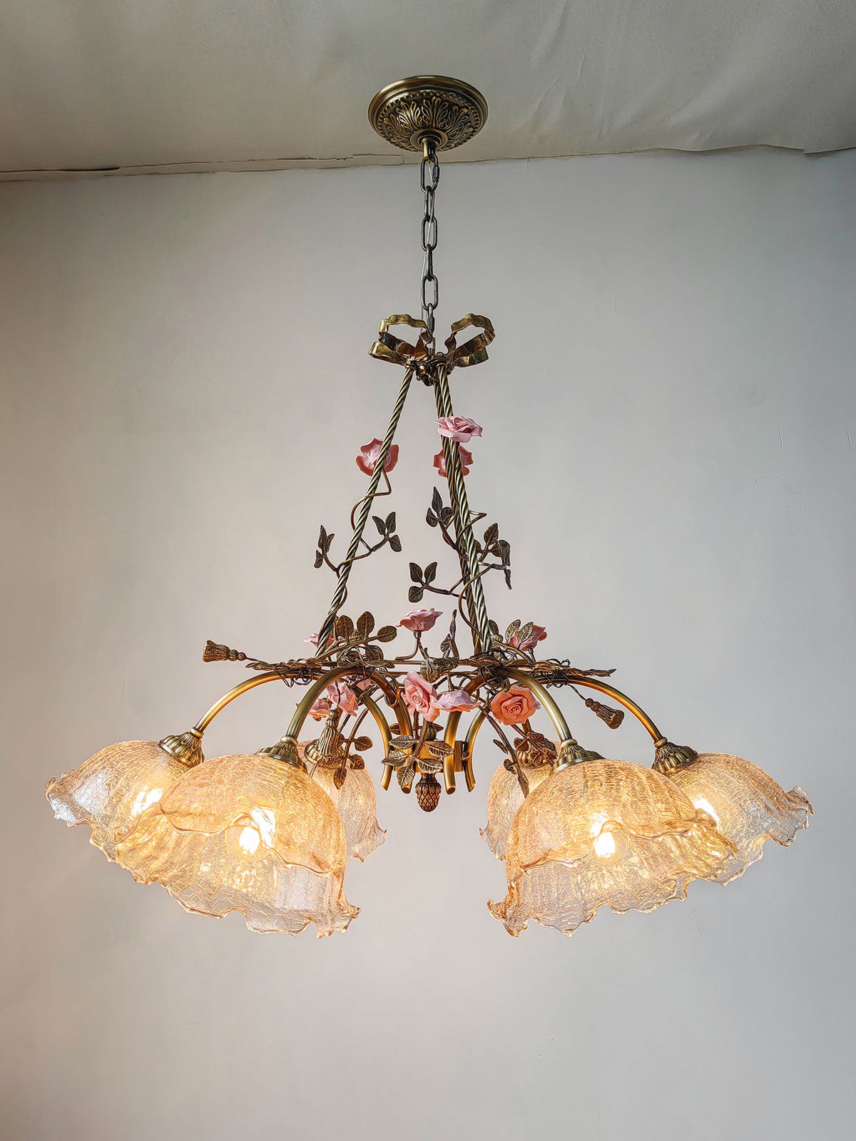 flora-blossom-chandelier