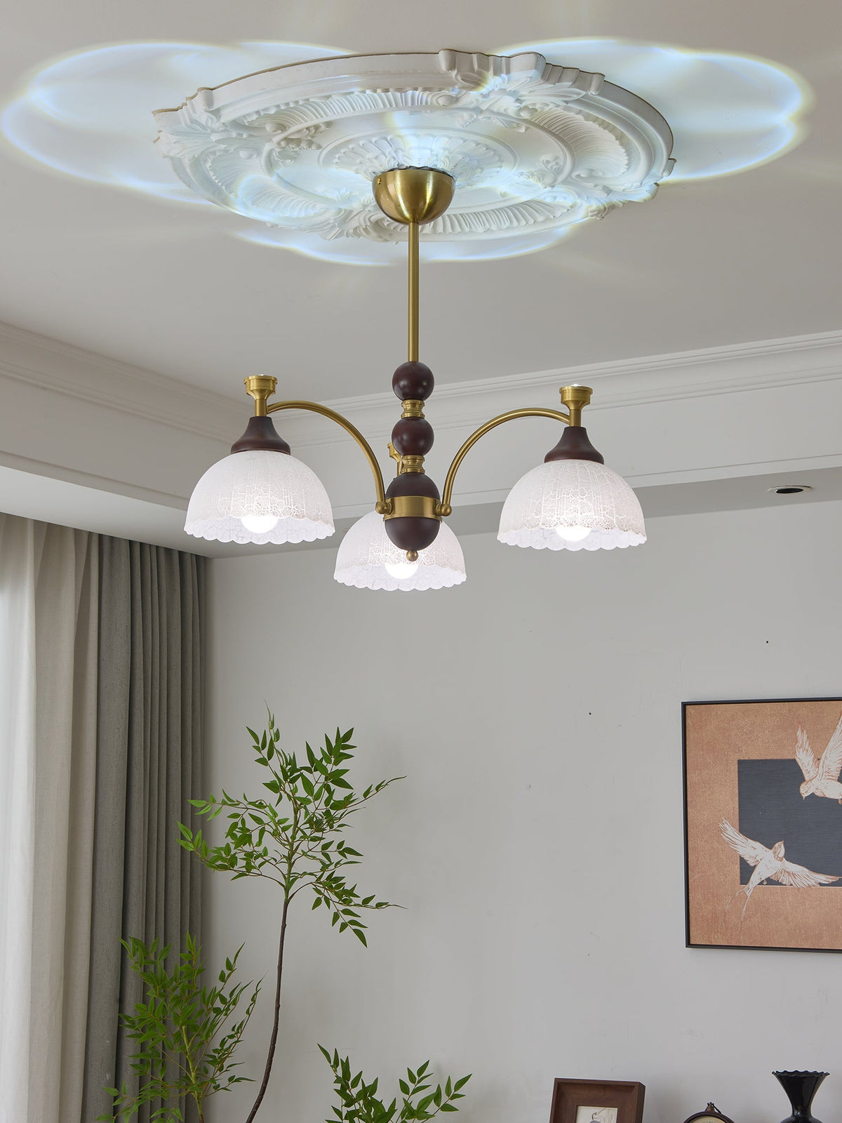 Florentia Modern Wood & Glass Chandelier for Dining Room and Foyer