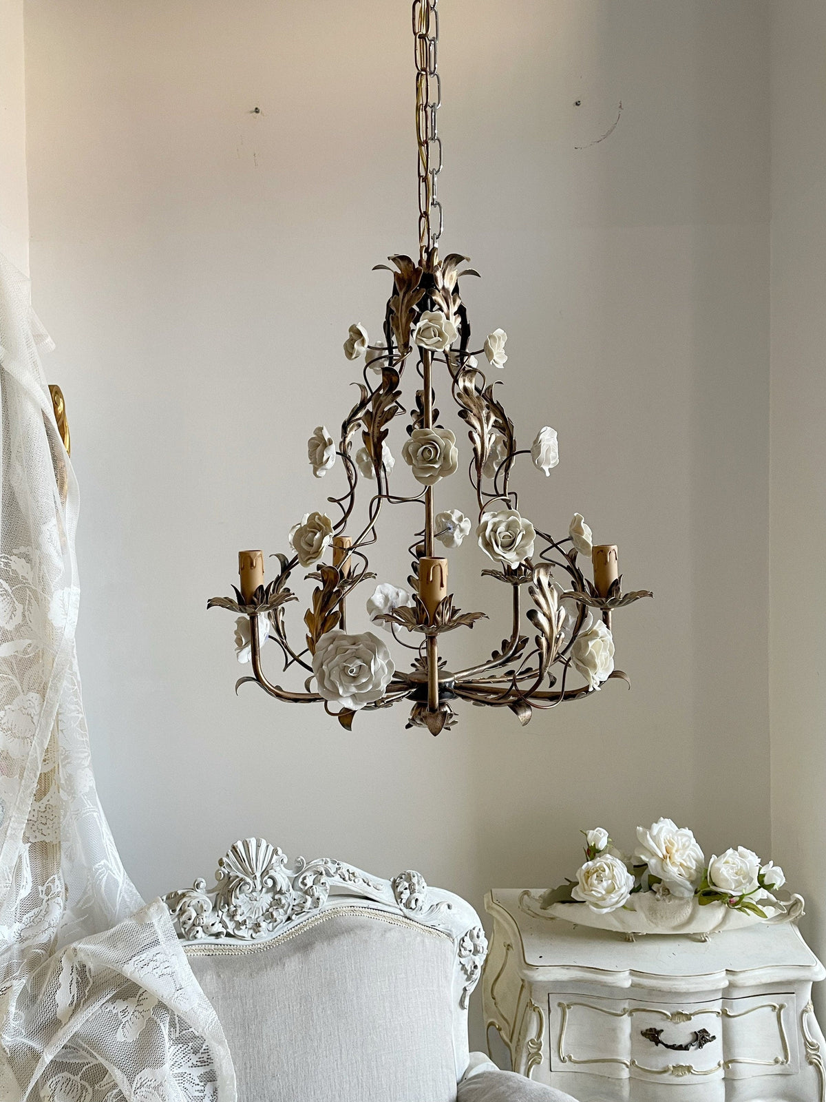florentine-rose-chandelier