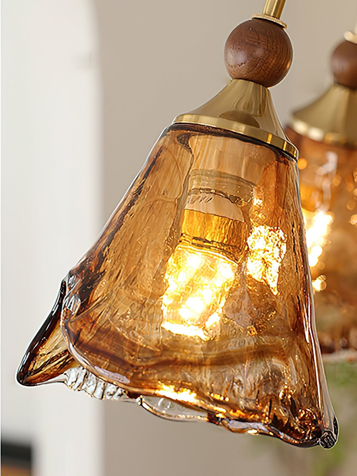 Florenzia Petal Glass Chandelier for Dining Room and Living Room