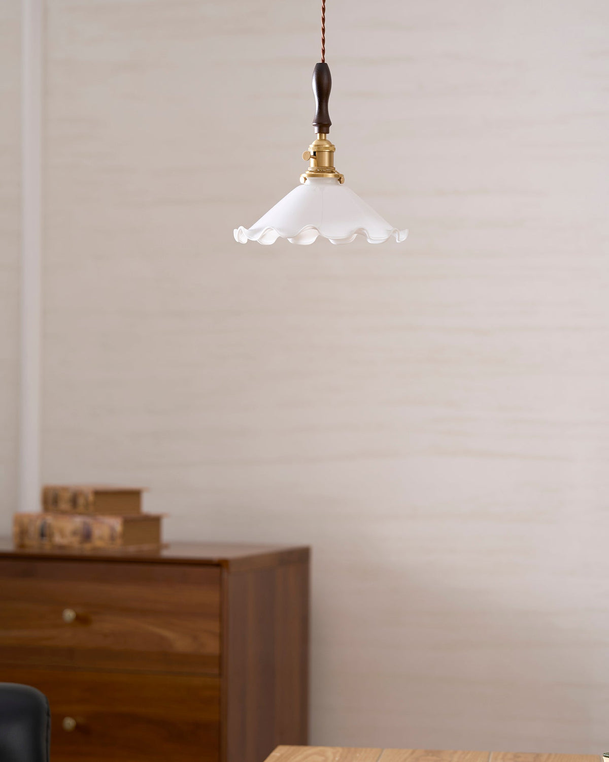 Flower Petals Swag Pendant Light — Brass & Glass Modern Hanging Lamp