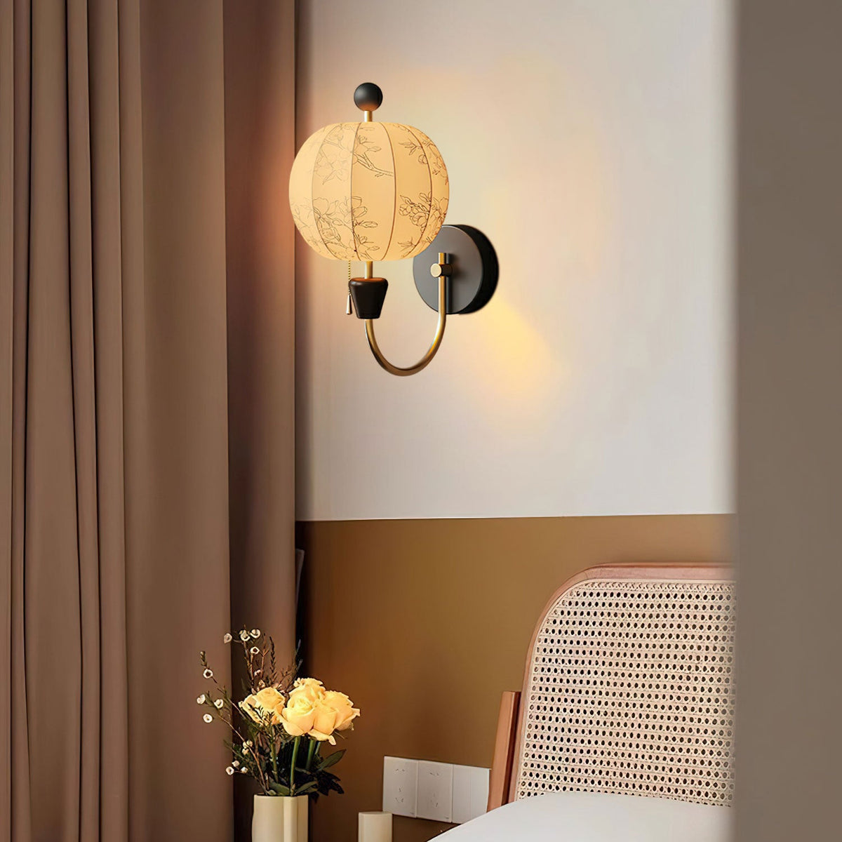 flower-ball-wall-lamp