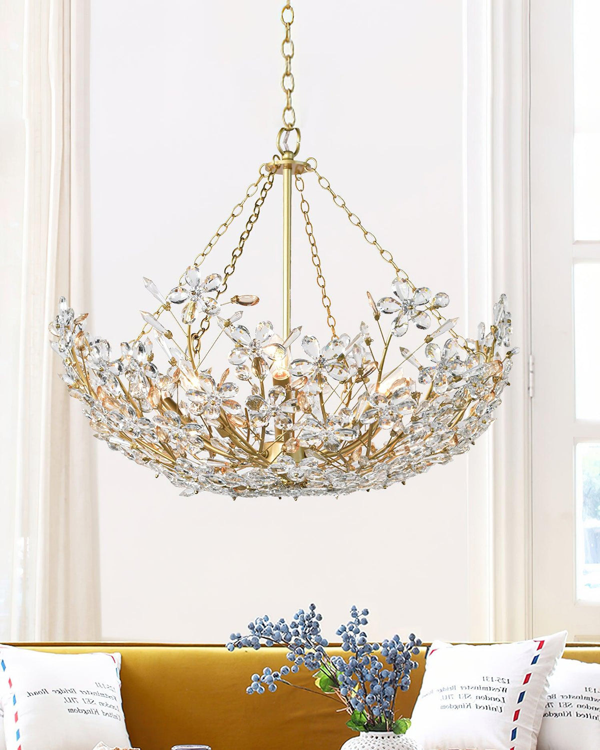 flower-cluster-chandelier