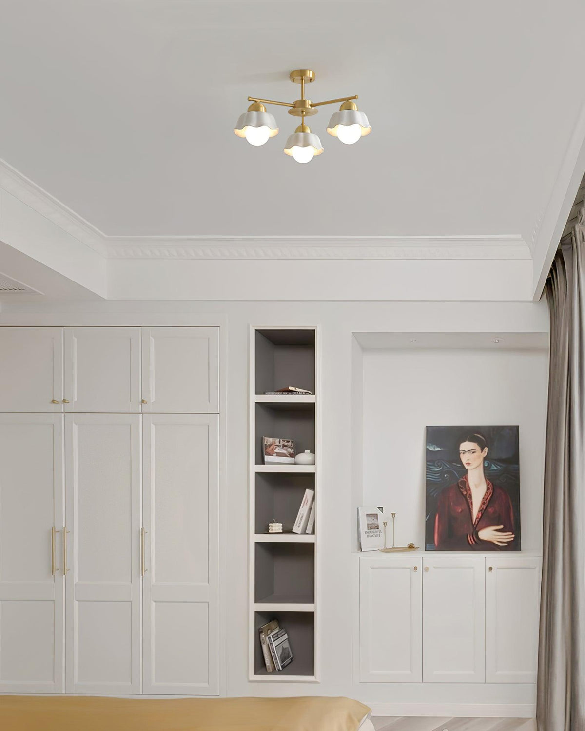 flower-shade-brass-chandelier