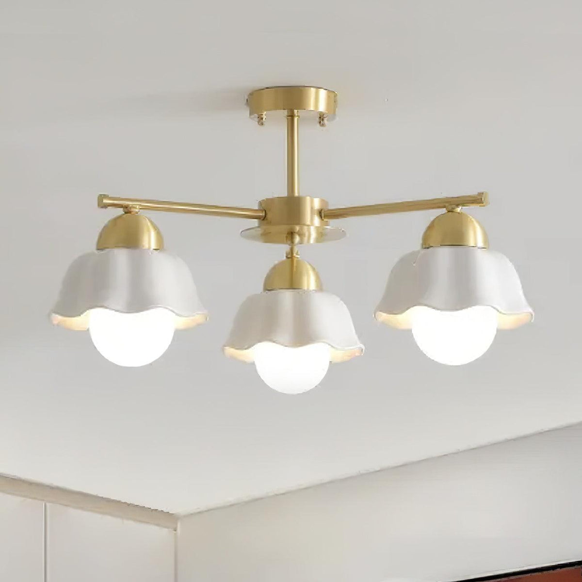 flower-shade-brass-chandelier