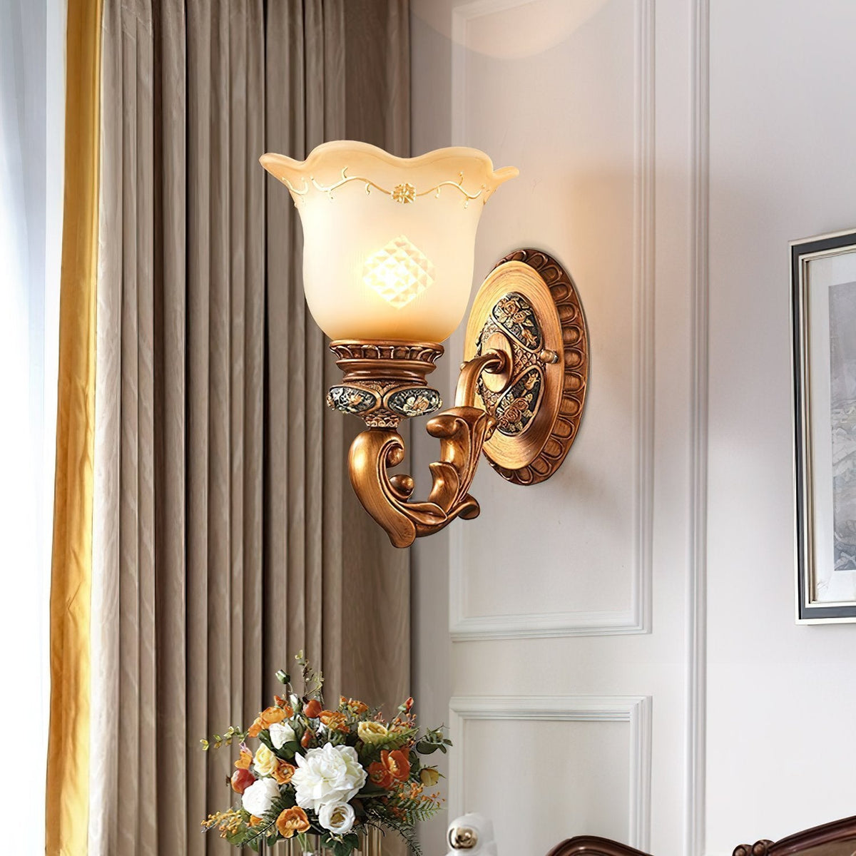 Flower Shaped Wall Light