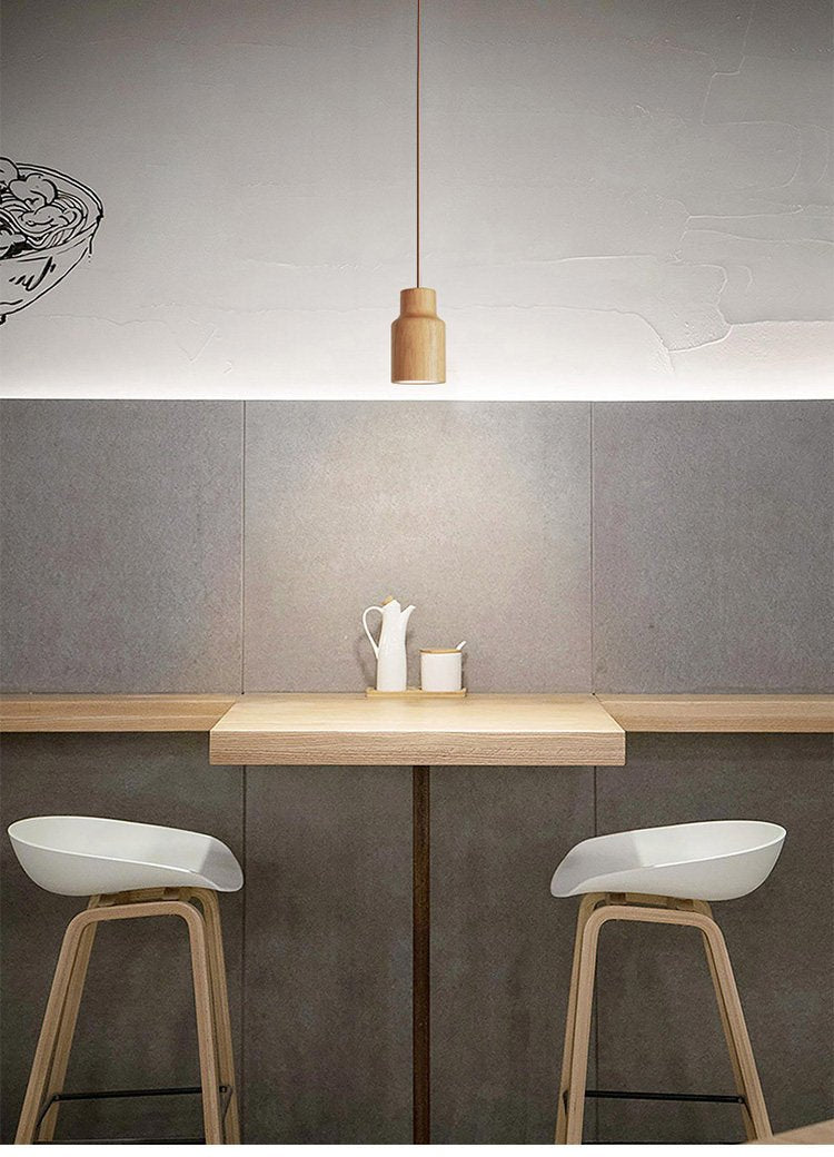 Forma Wood Pendant Lamp – Sculpted Solid Wood, Modern Minimalist Lighting