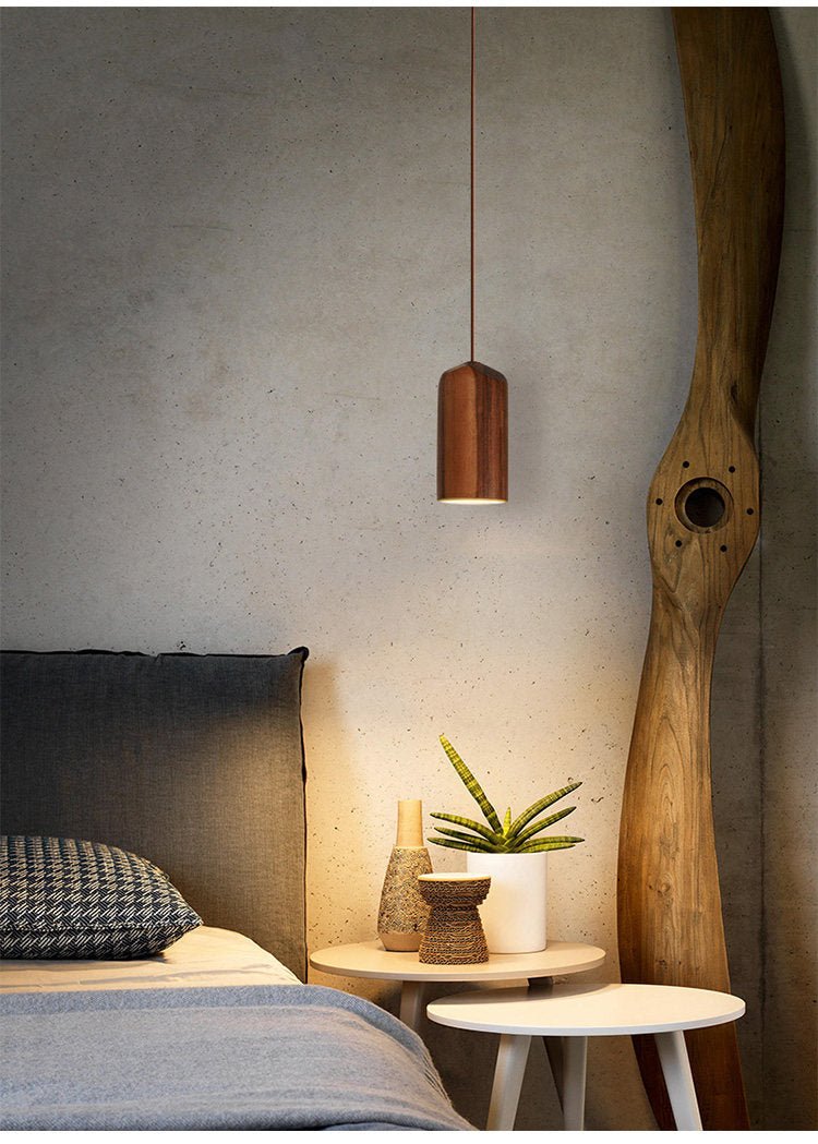 Forma Wood Pendant Lamp – Sculpted Solid Wood, Modern Minimalist Lighting