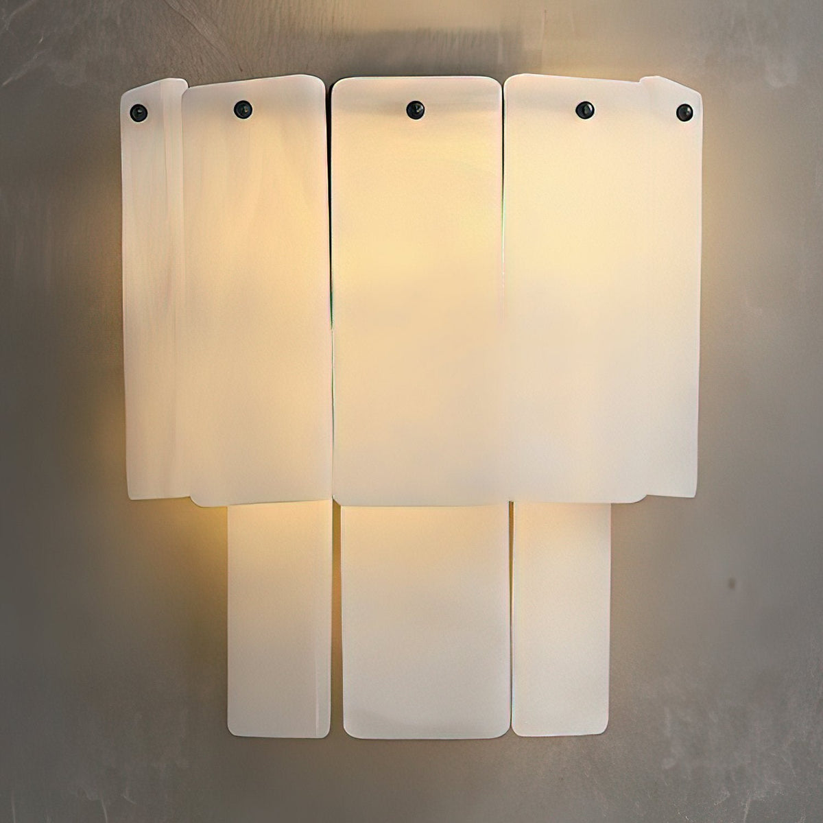 Fractured Alabaster Wall Sconce in Black and Brushed Copper